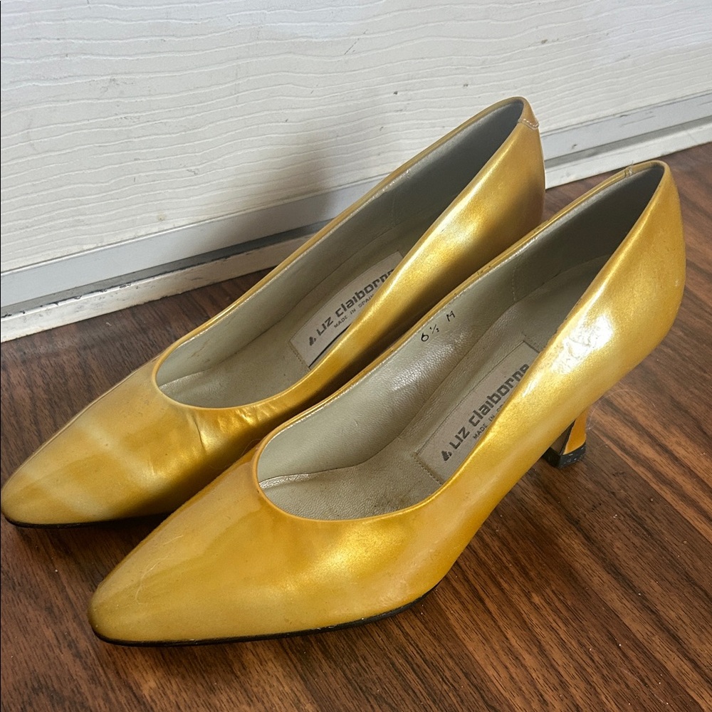 Liz Claiborne Shimmering Gold Heels